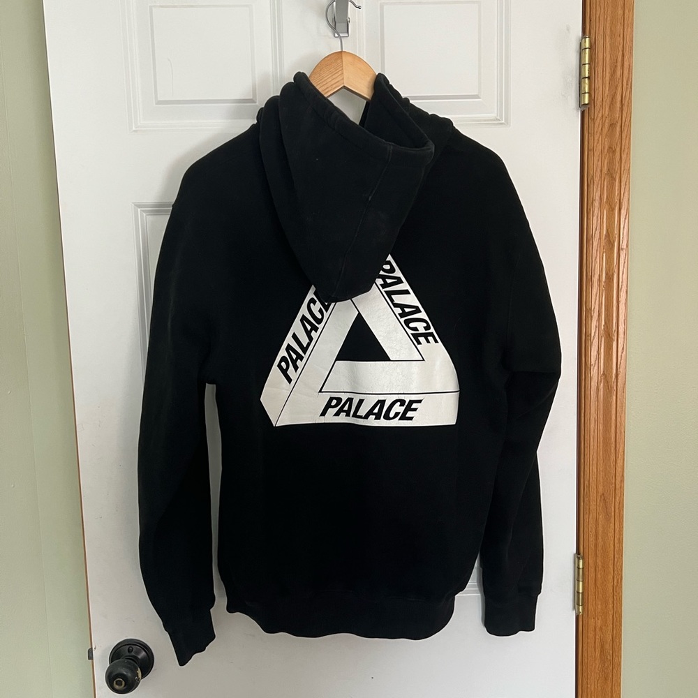 Black palace hoodie